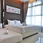 Innstay Resort Apartment @ Atlantis